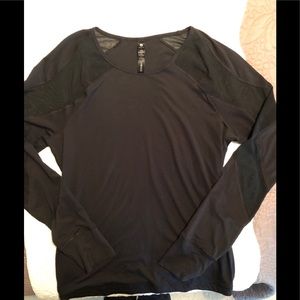 Active wear pull over top